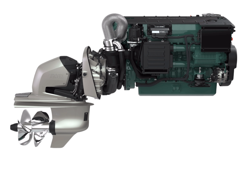 Marine engine with drive unit